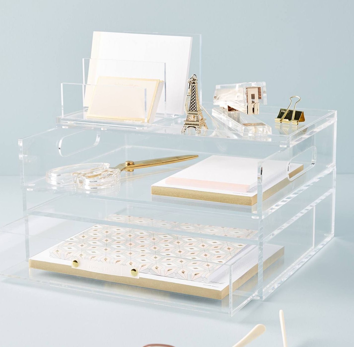 Top 20 Cool Desk Accessories for Graphic Design Lovers